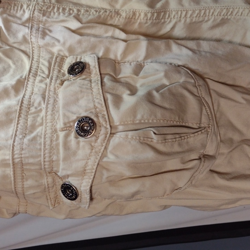 Khaki Capris - image 7